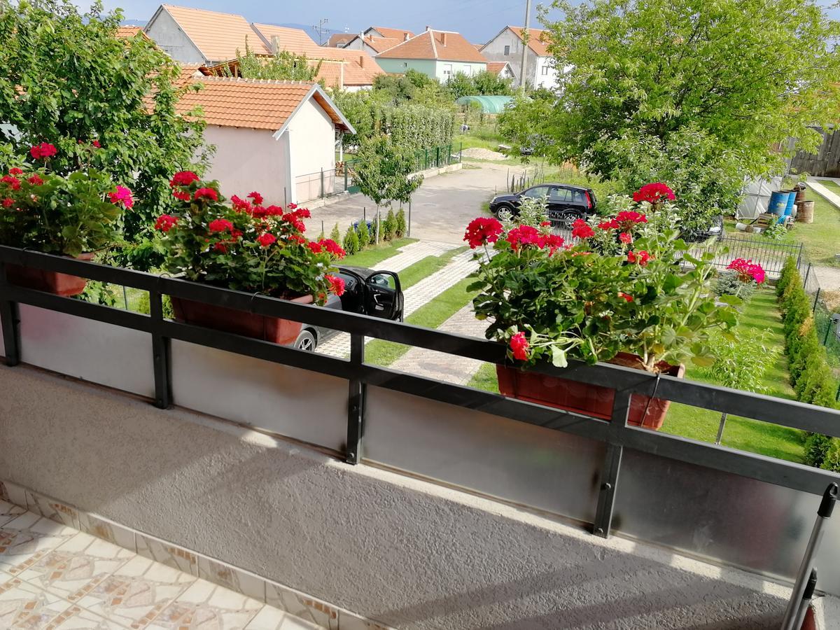Apartments "Predah Kod Baraca" Ni Exterior foto